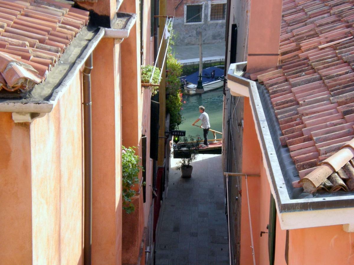 A Venetian