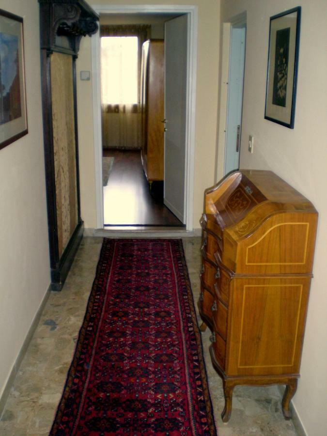 A Venetian