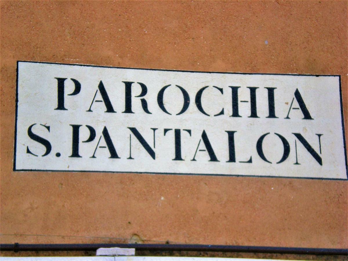 A Venetian * Venise